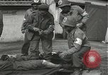 Standbild Japanese-American Infanteristen in Zweiten Weltkrieg Bruyeres Frankreich, 1944, aus Sekunde 15 historischem Filmmaterial Videoclip 65675065588