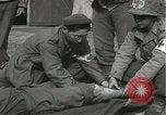 Standbild Japanese-American Infanteristen in Zweiten Weltkrieg Bruyeres Frankreich, 1944, aus Sekunde 19 historischem Filmmaterial Videoclip 65675065588