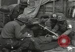 Standbild Japanese-American Infanteristen in Zweiten Weltkrieg Bruyeres Frankreich, 1944, aus Sekunde 34 historischem Filmmaterial Videoclip 65675065588