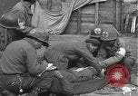 Standbild Japanese-American Infanteristen in Zweiten Weltkrieg Bruyeres Frankreich, 1944, aus Sekunde 38 historischem Filmmaterial Videoclip 65675065588