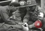 Standbild Japanese-American Infanteristen in Zweiten Weltkrieg Bruyeres Frankreich, 1944, aus Sekunde 40 historischem Filmmaterial Videoclip 65675065588