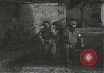 Standbild Japanese-American Infanteristen in Zweiten Weltkrieg Bruyeres Frankreich, 1944, aus Sekunde 54 historischem Filmmaterial Videoclip 65675065588