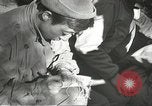 Image blessés de l'équipe de combat régimentaire 442traitées Belmont France, 1944, de la seconde 10 séquences d'archives historiques vidéo 65675065595