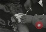 Image blessés de l'équipe de combat régimentaire 442traitées Belmont France, 1944, de la seconde 28 séquences d'archives historiques vidéo 65675065595
