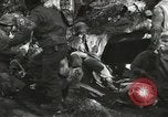 Image blessés de l'équipe de combat régimentaire 442traitées Belmont France, 1944, de la seconde 57 séquences d'archives historiques vidéo 65675065595