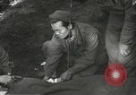 Image poste d'aide médical du 2e Bataillon 442L'équipe de combat régimentaire Belmont France, 1944, de la seconde 11 séquences d'archives historiques vidéo 65675065596
