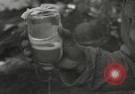 Image poste d'aide médical du 2e Bataillon 442L'équipe de combat régimentaire Belmont France, 1944, de la seconde 25 séquences d'archives historiques vidéo 65675065596