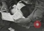 Image poste d'aide médical du 2e Bataillon 442L'équipe de combat régimentaire Belmont France, 1944, de la seconde 51 séquences d'archives historiques vidéo 65675065596