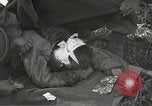 Image poste d'aide médical du 2e Bataillon 442L'équipe de combat régimentaire Belmont France, 1944, de la seconde 54 séquences d'archives historiques vidéo 65675065596