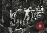 Standbild vorwärts Hilfe Station der 442nd Regimental Bekämpfung Team Belmont Frankreich, 1944, aus Sekunde 9 historischem Filmmaterial Videoclip 65675065597