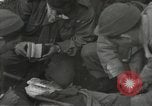 Standbild vorwärts Hilfe Station der 442nd Regimental Bekämpfung Team Belmont Frankreich, 1944, aus Sekunde 28 historischem Filmmaterial Videoclip 65675065597