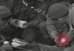 Standbild vorwärts Hilfe Station der 442nd Regimental Bekämpfung Team Belmont Frankreich, 1944, aus Sekunde 29 historischem Filmmaterial Videoclip 65675065597