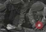 Standbild vorwärts Hilfe Station der 442nd Regimental Bekämpfung Team Belmont Frankreich, 1944, aus Sekunde 30 historischem Filmmaterial Videoclip 65675065597