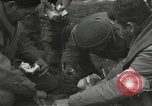 Standbild vorwärts Hilfe Station der 442nd Regimental Bekämpfung Team Belmont Frankreich, 1944, aus Sekunde 43 historischem Filmmaterial Videoclip 65675065597