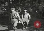 Image Poste d'aide médical du 2e Bataillon 442L'équipe de combat régimentaire Belmont France, 1944, de la seconde 6 séquences d'archives historiques vidéo 65675065598