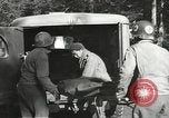 Image Poste d'aide médical du 2e Bataillon 442L'équipe de combat régimentaire Belmont France, 1944, de la seconde 13 séquences d'archives historiques vidéo 65675065598