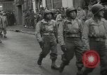 Immagine di Memorial services Luxeuil Francia, 1944, secondo 59 filmato di repertorio 65675065603