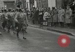 Immagine di Memorial services Luxeuil Francia, 1944, secondo 62 filmato di repertorio 65675065603