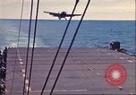 Standbild FM-2 WILDCAT aircraft Pazifik, 1944, aus Sekunde 23 historischem Filmmaterial Videoclip 65675065637