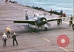 Standbild FM-2 WILDCAT aircraft Pazifik, 1944, aus Sekunde 39 historischem Filmmaterial Videoclip 65675065637
