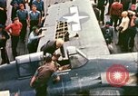 Standbild FM-2 WILDCAT aircraft Pazifik, 1944, aus Sekunde 42 historischem Filmmaterial Videoclip 65675065637