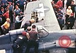 Standbild FM-2 WILDCAT aircraft Pazifik, 1944, aus Sekunde 45 historischem Filmmaterial Videoclip 65675065637