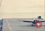 Image USS Saratoga (CV-3) Océan Pacifique, 1944, de la seconde 12 séquences d'archives historiques vidéo 65675065638