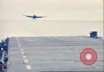 Image USS Saratoga (CV-3) Océan Pacifique, 1944, de la seconde 28 séquences d'archives historiques vidéo 65675065638