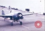 Image USS Saratoga (CV-3) Océan Pacifique, 1944, de la seconde 38 séquences d'archives historiques vidéo 65675065638