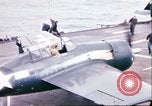 Image USS Saratoga (CV-3) Océan Pacifique, 1944, de la seconde 52 séquences d'archives historiques vidéo 65675065638