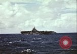 Image carrier operations Océan Pacifique, 1944, de la seconde 10 séquences d'archives historiques vidéo 65675065641