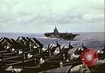 Image carrier operations Océan Pacifique, 1944, de la seconde 31 séquences d'archives historiques vidéo 65675065641
