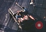Image carrier operations Océan Pacifique, 1944, de la seconde 50 séquences d'archives historiques vidéo 65675065645