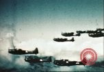 Standbild amerikanische Flugzeuge Philippinen, 1943, aus Sekunde 12 historischem Filmmaterial Videoclip 65675065655