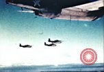 Standbild amerikanische Flugzeuge Manila Philippinen, 1943, aus Sekunde 27 historischem Filmmaterial Videoclip 65675065656