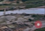 Standbild strafing japanische Installationen Pacific Theater, 1944, aus Sekunde 13 historischem Filmmaterial Videoclip 65675065665