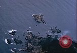Standbild strafing japanische Installationen Pacific Theater, 1944, aus Sekunde 21 historischem Filmmaterial Videoclip 65675065665