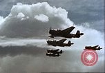 Standbild Bombardierung japanische Insel Shikoku Japan, 1945, aus Sekunde 37 historischem Filmmaterial Videoclip 65675065668