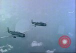 Standbild TBM Rächer Flugzeuge Pacific Theater, 1944, aus Sekunde 40 historischem Filmmaterial Videoclip 65675065669