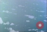 Standbild TBM Rächer Flugzeuge Pacific Theater, 1944, aus Sekunde 51 historischem Filmmaterial Videoclip 65675065669