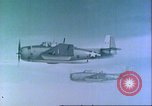 Standbild TBM Rächer Flugzeuge Pacific Theater, 1944, aus Sekunde 56 historischem Filmmaterial Videoclip 65675065669