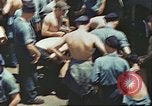 Immagine di I marinai americani Teatro pacifico, 1944, secondo 13 filmato di repertorio 65675065673