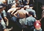 Immagine di I marinai americani Teatro pacifico, 1944, secondo 16 filmato di repertorio 65675065673