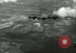 Standbild amerikanische Flugzeuge Pacific Theater, 1947, aus Sekunde 18 historischem Filmmaterial Videoclip 65675065678