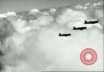 Standbild amerikanische Flugzeuge Pacific Theater, 1947, aus Sekunde 27 historischem Filmmaterial Videoclip 65675065678