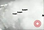 Standbild amerikanische Flugzeuge Pacific Theater, 1947, aus Sekunde 37 historischem Filmmaterial Videoclip 65675065678
