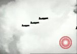 Standbild amerikanische Flugzeuge Pacific Theater, 1947, aus Sekunde 38 historischem Filmmaterial Videoclip 65675065678