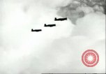 Standbild amerikanische Flugzeuge Pacific Theater, 1947, aus Sekunde 40 historischem Filmmaterial Videoclip 65675065678