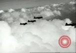 Standbild amerikanische Flugzeuge Pacific Theater, 1947, aus Sekunde 44 historischem Filmmaterial Videoclip 65675065678