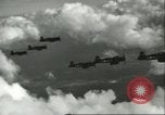 Standbild amerikanische Flugzeuge Pacific Theater, 1947, aus Sekunde 58 historischem Filmmaterial Videoclip 65675065678